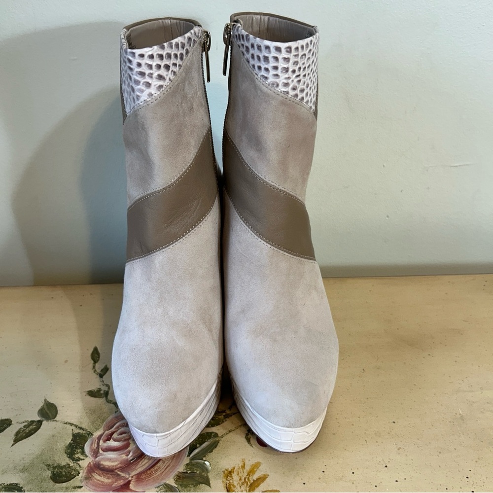 Vince Camuto Gilisama Boho Patchwork Tan White Suede Leather Platform Boots - Picture 7 of 17